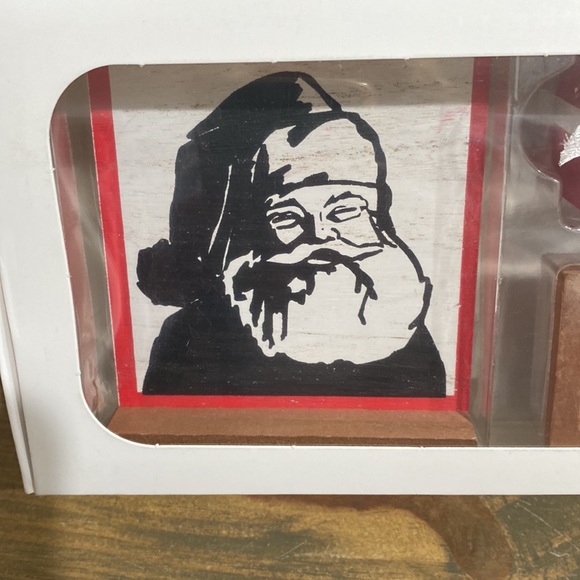 Target BP 2022 Christmas “Be Jolly” 5ct Tiered Tray Props - Picture 2 of 12